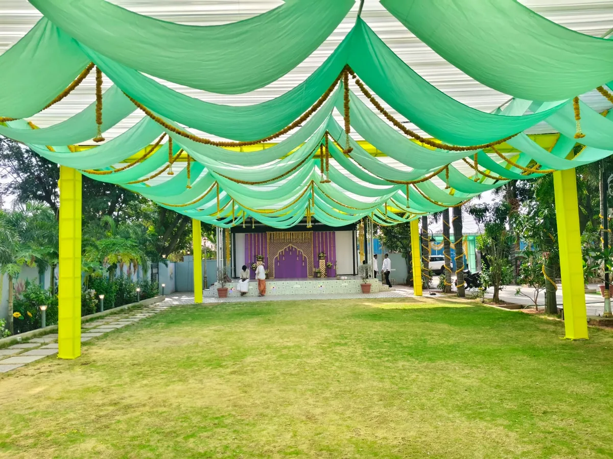 Outdoor Starlit Mandap Setup